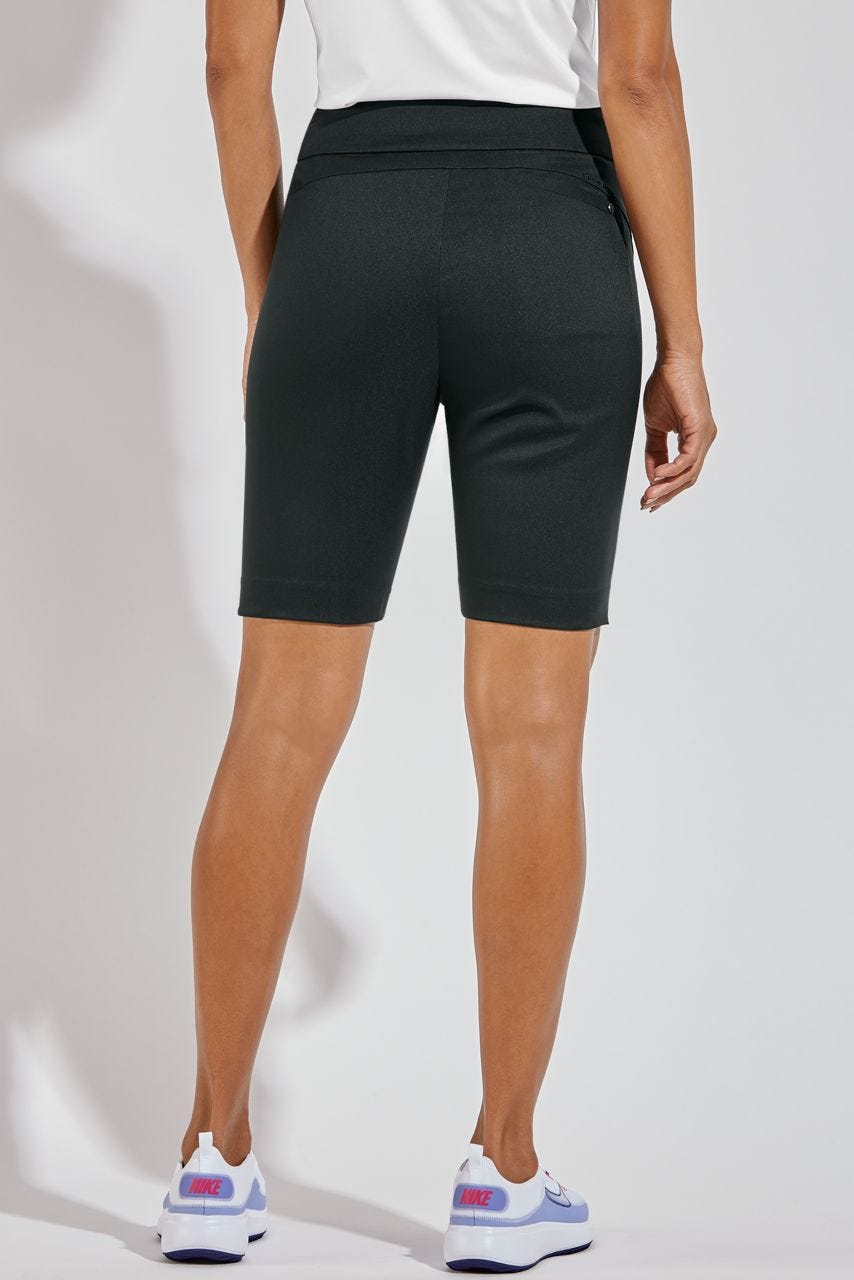 Women's Valorus Golf Shorts in Black – UPF 50+ Performance Golf Shorts
