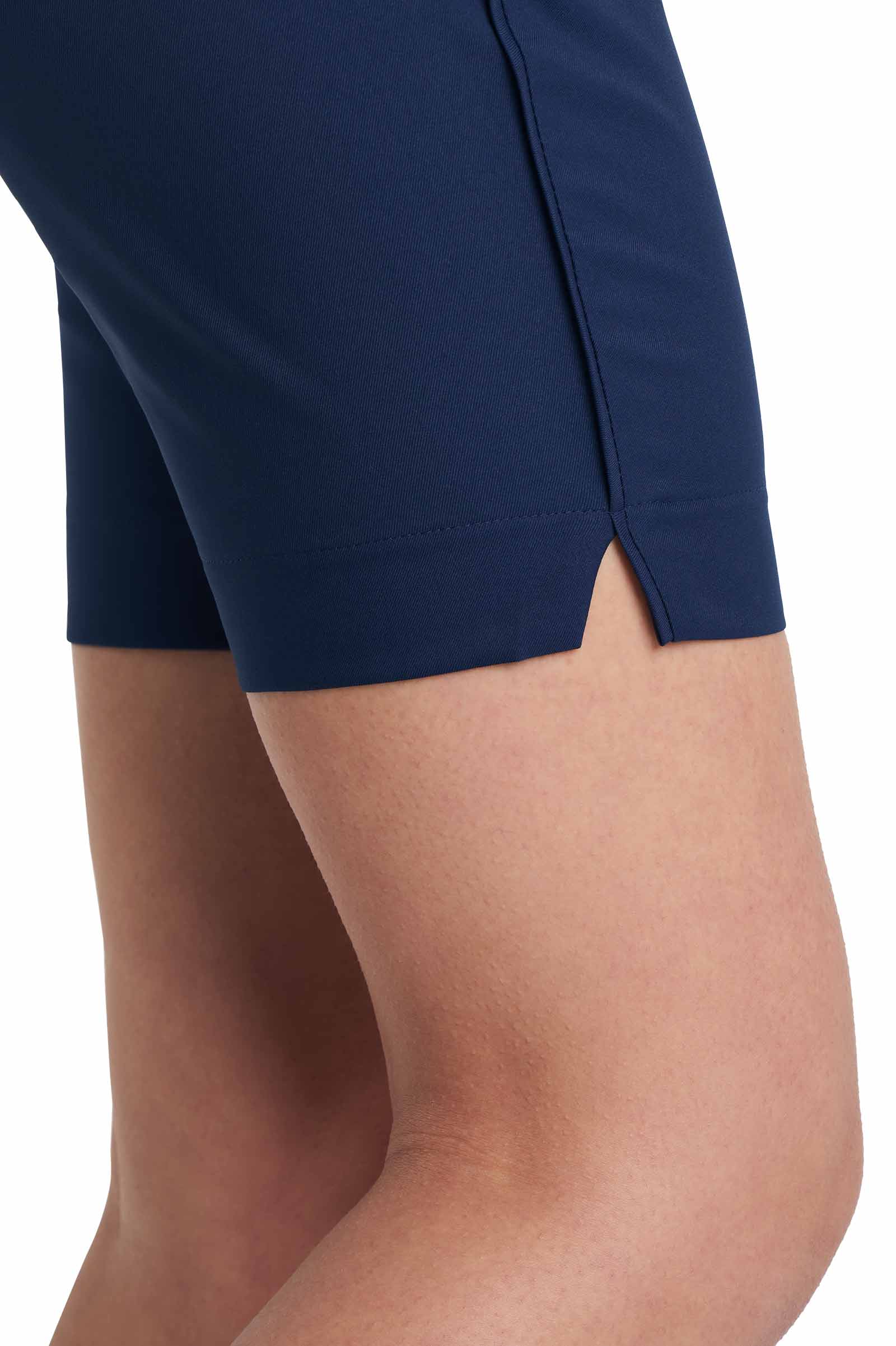 Women's Valorus Golf Shorts in Navy – UPF 50+ Performance Golf Shorts