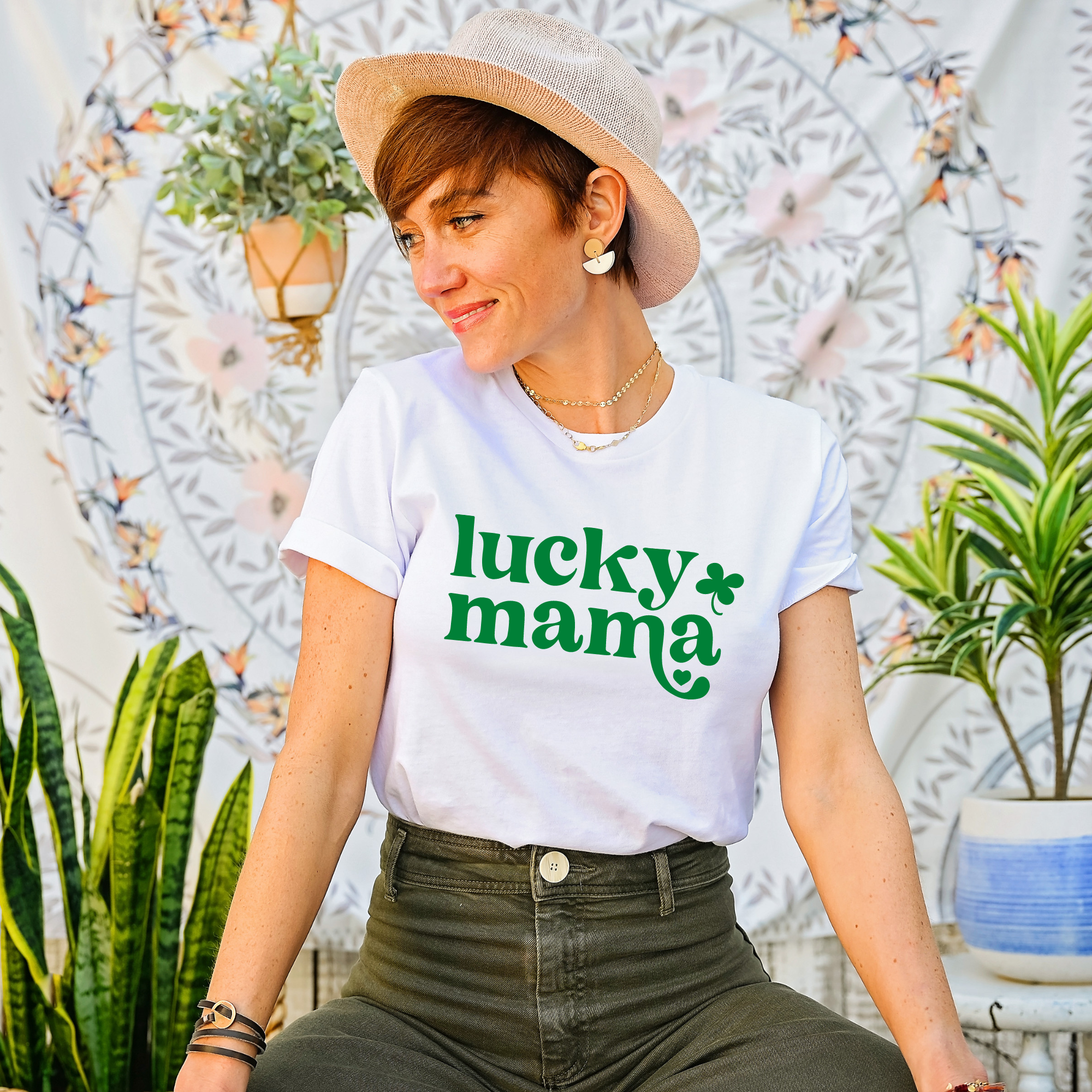Lucky Mama Graphic Tee – Green Design St. Patrick’s Day Shirt