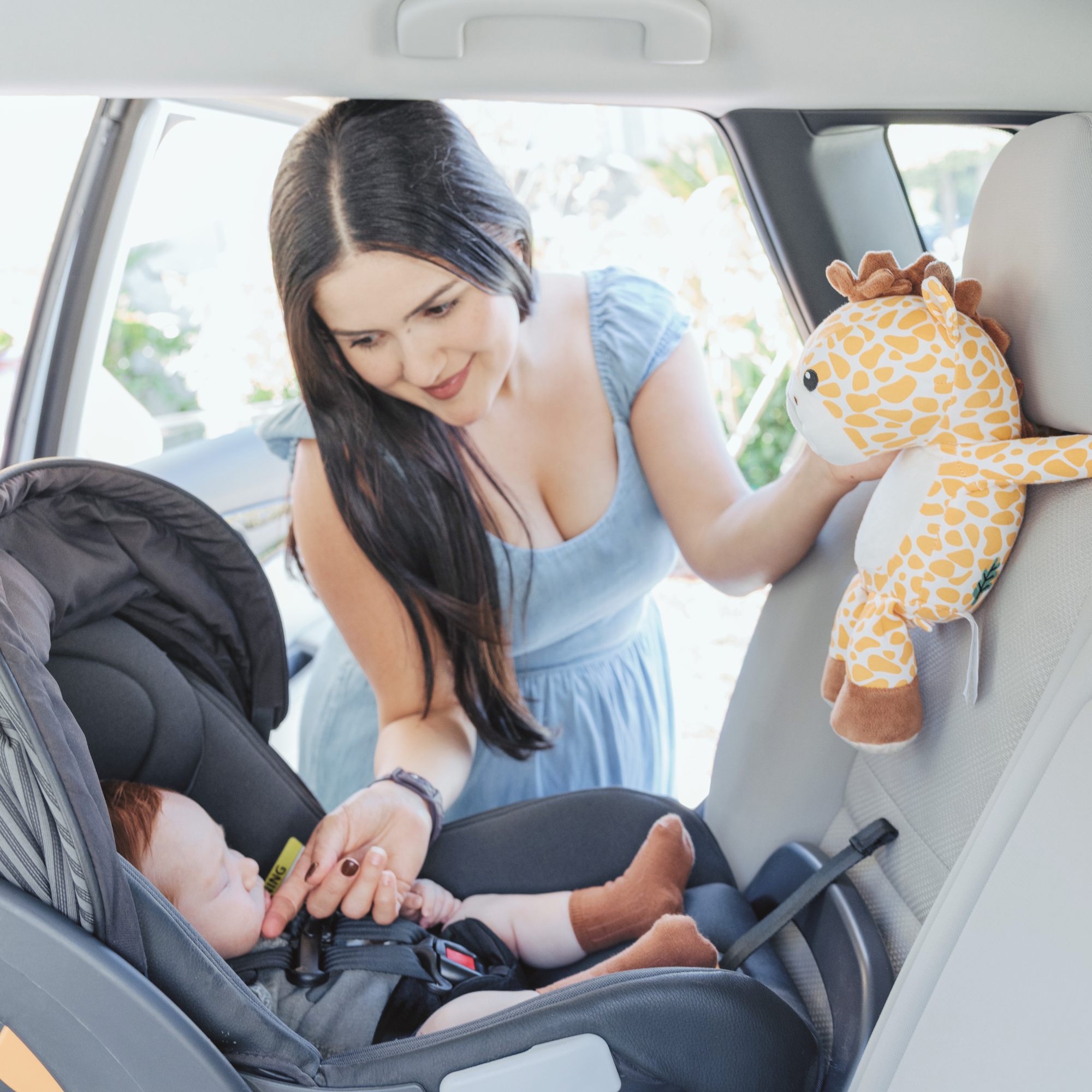 infanttech zooby® Baby Car Monitor – No WiFi Crash-Tested Camera