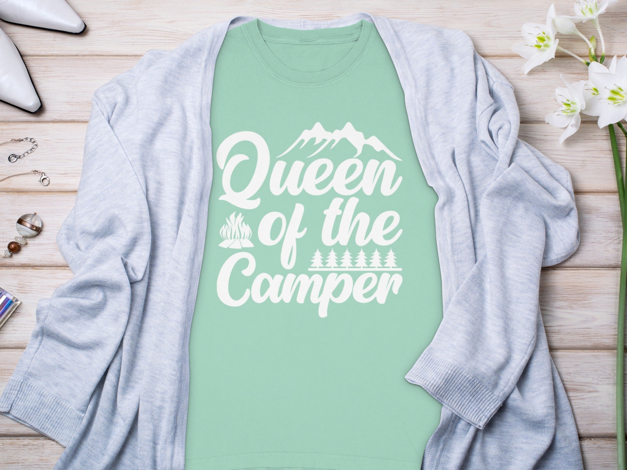 Queen of the Camper Lustiges Camping Langarmshirt