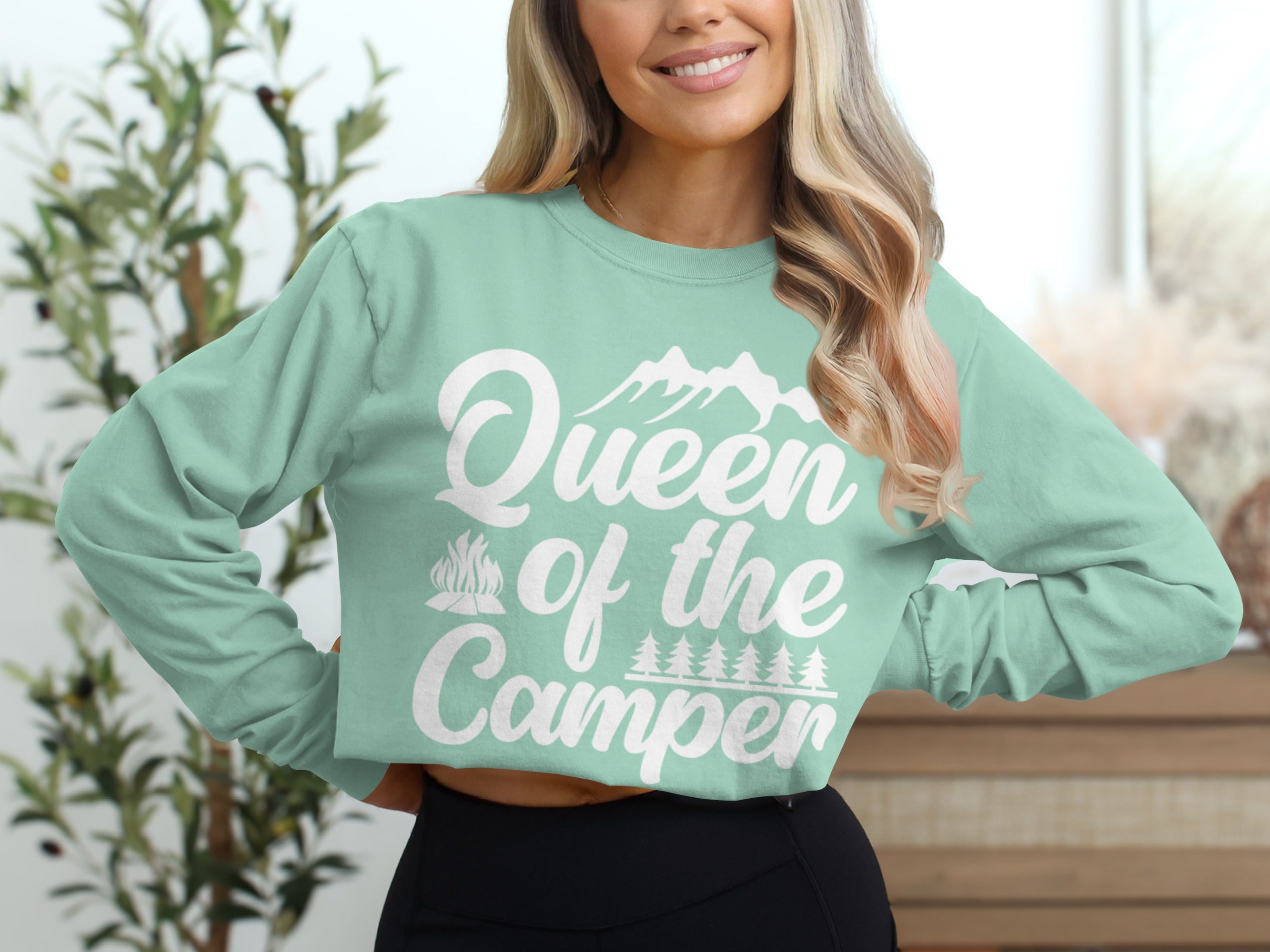 Queen of the Camper Lustiges Camping Langarmshirt