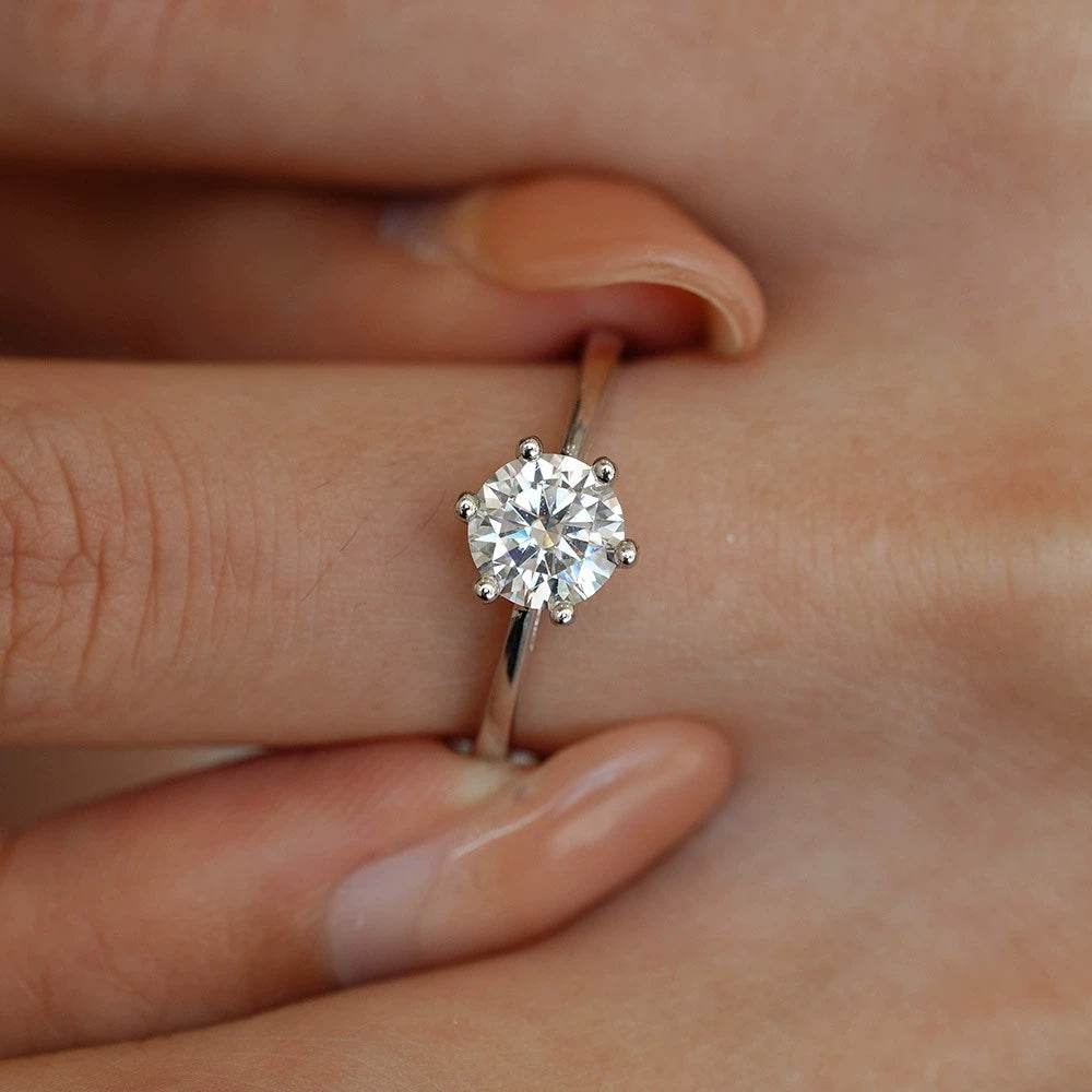 Classic 6-Prong Moissanite Engagement Ring | S925 Sterling Silver | 0.5–3ct