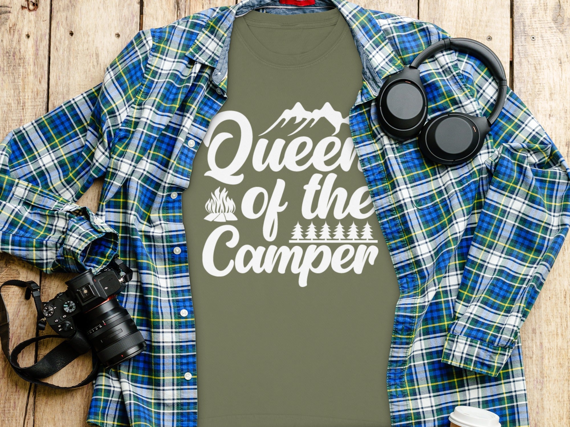 Queen of the Camper Lustiges Camping Langarmshirt