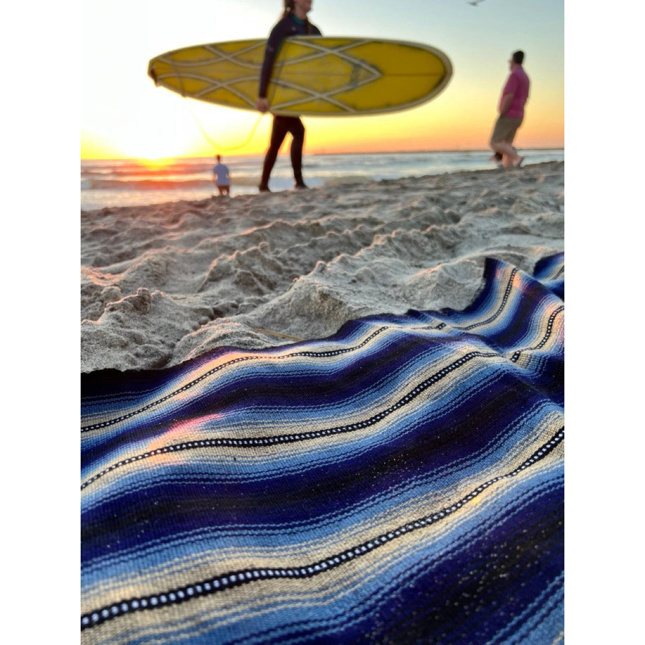 Hacienda Fair Trade Blanket — Handwoven Sarape-Style | 62" x 88" | Made in Guatemala