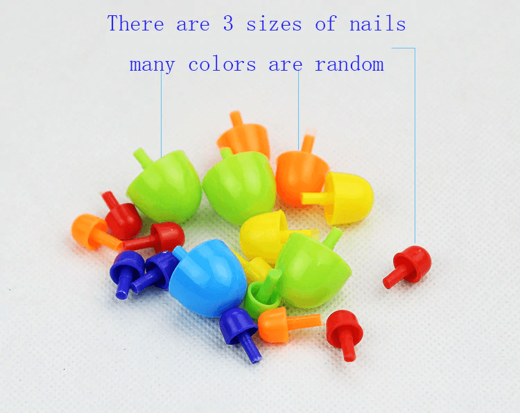 Colorful plastic nails on a white background with text indicating different sizes and color randomness.