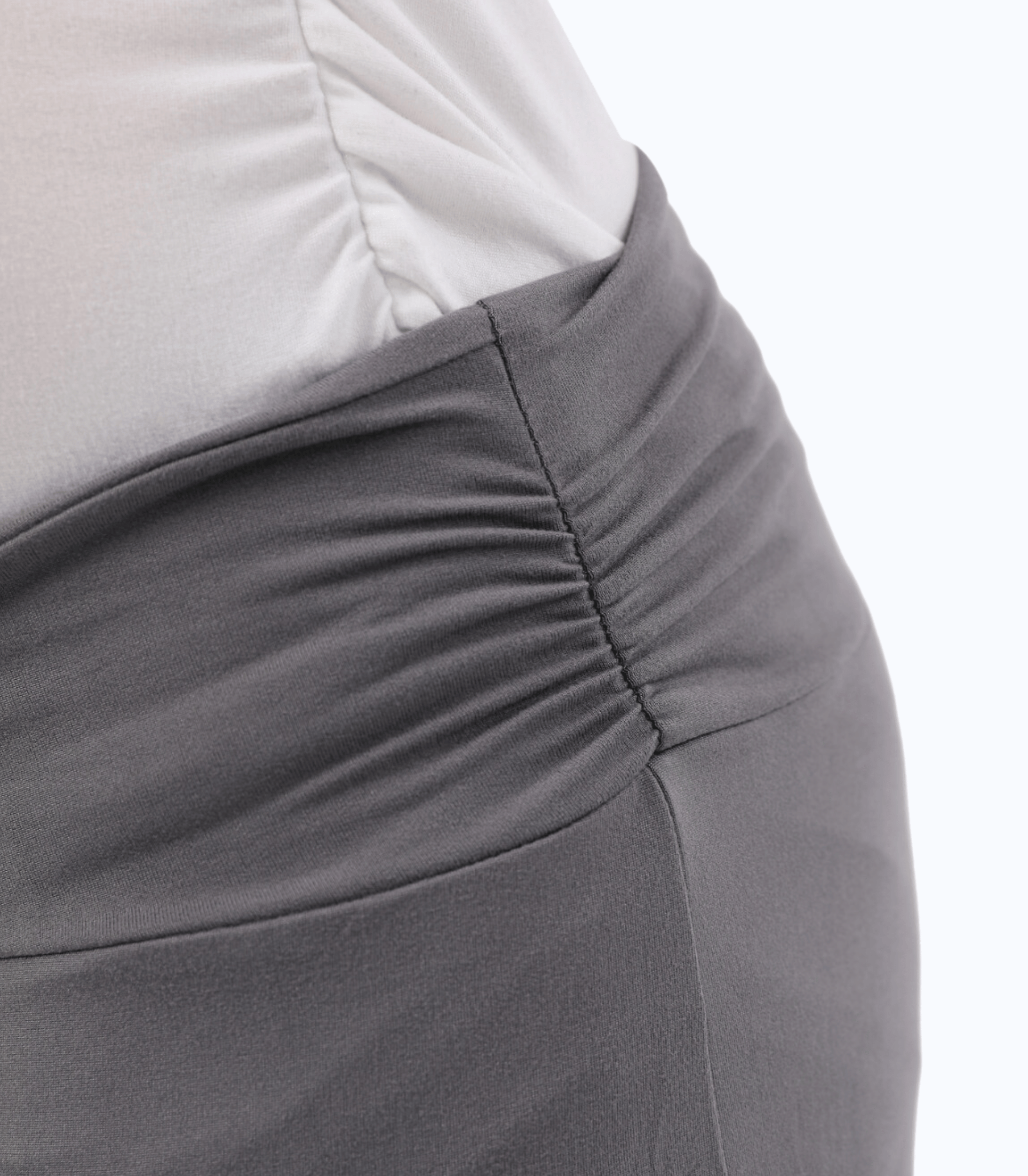 Umstands-Hosen, die unter dem Bauch sitzen – Unverzichtbar im dritten Trimester