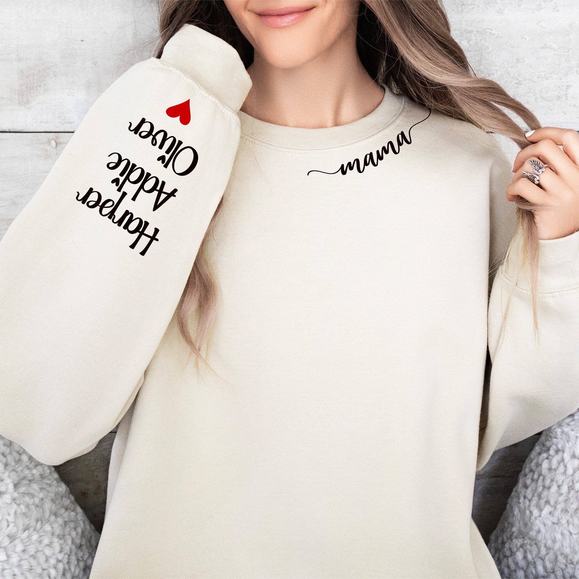 Personalized Mama Sweatshirt with Kids' Names on Sleeve