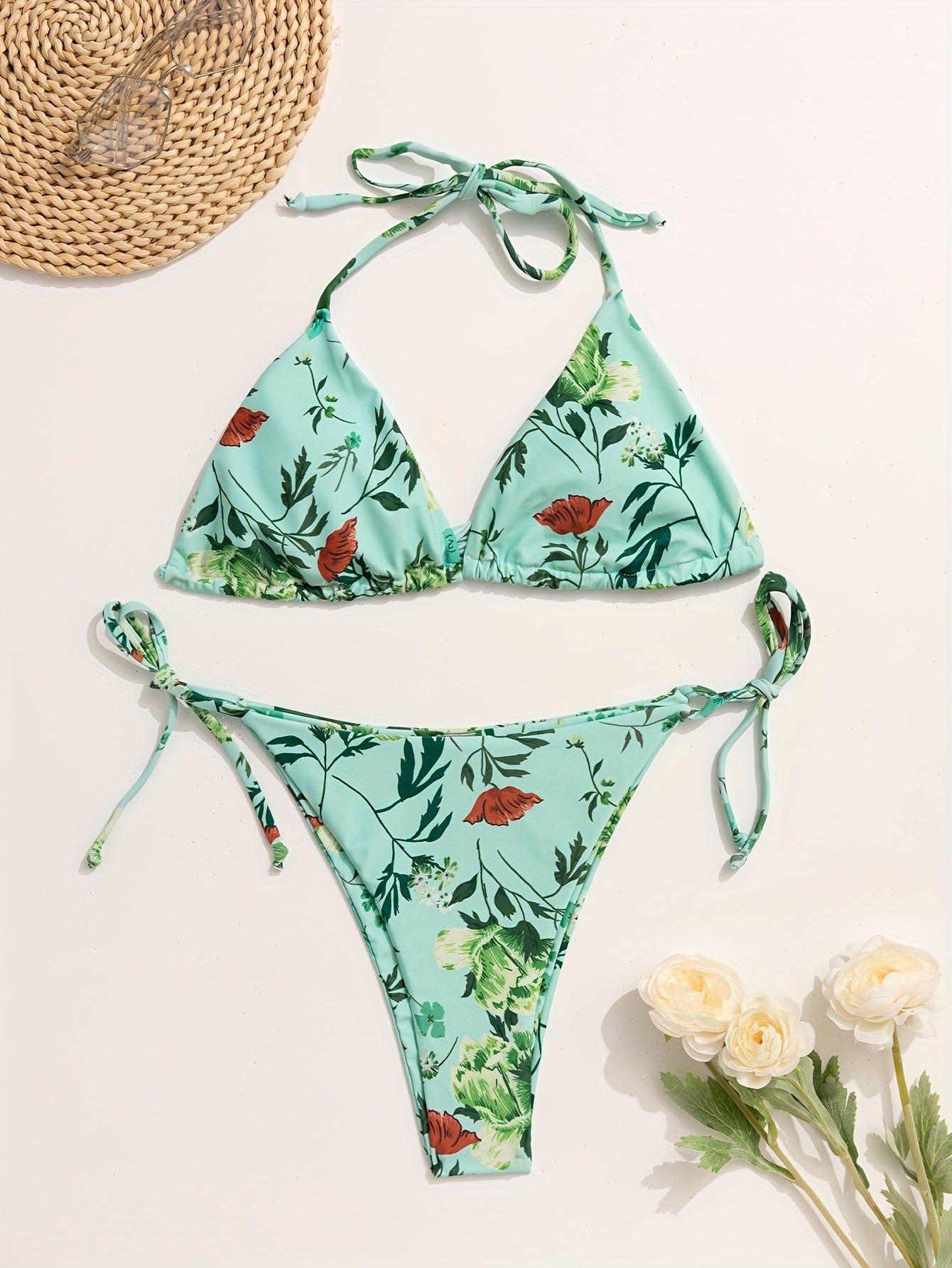 Floral Three-Piece Bikini Set – V-Neck, Cover-Up, Removable Padding