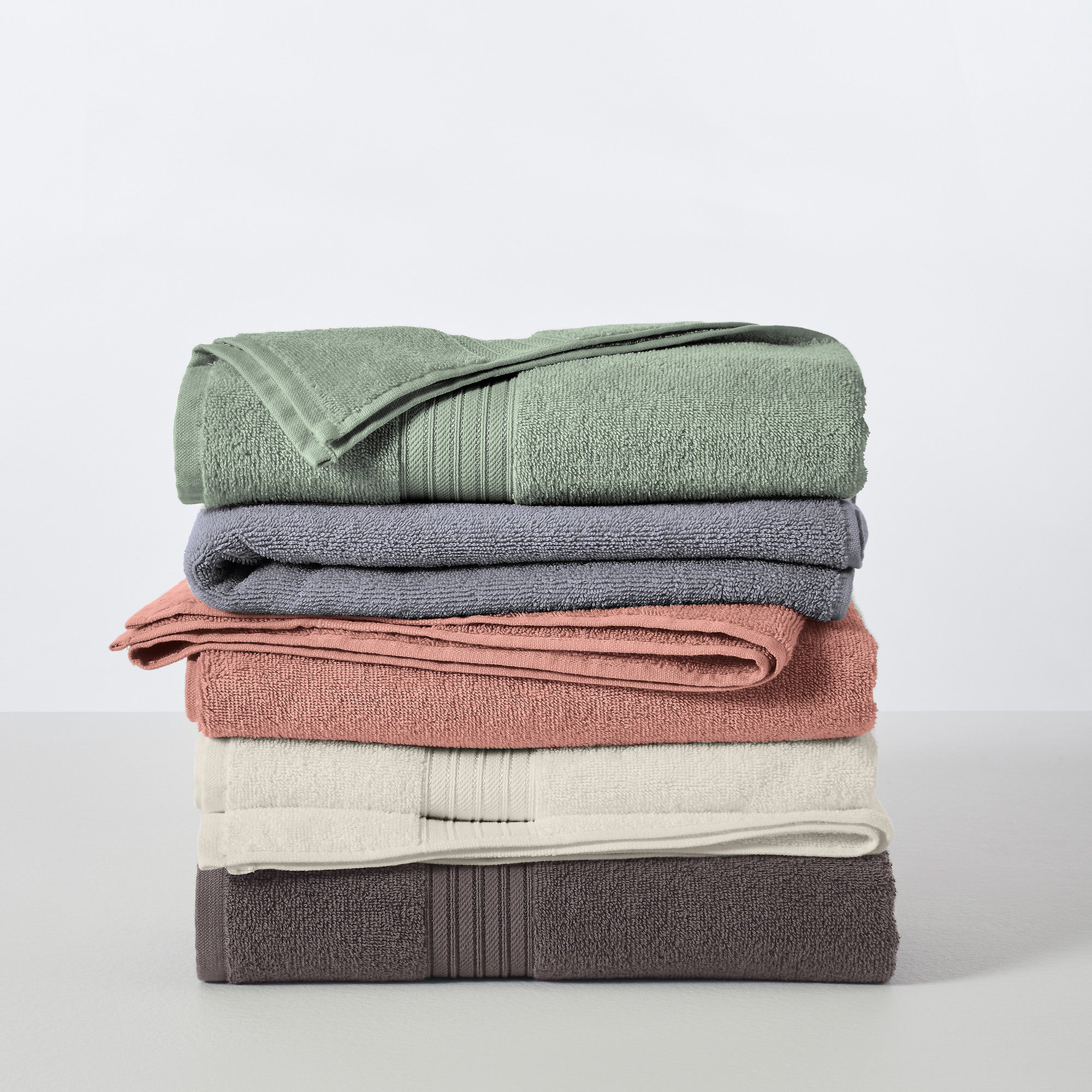 Feather Spun Cotton Bath Towels — Soft, Quick-Dry & Lightweight | Classic Bordered Style