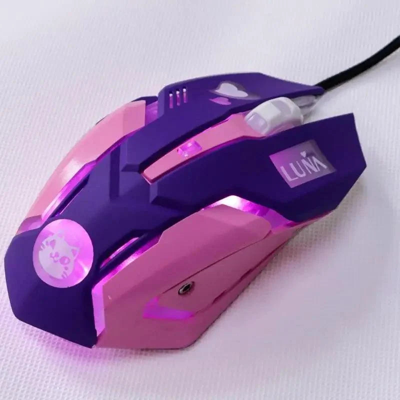 Purple and pink gaming mouse with 'LUNA' branding on a white background