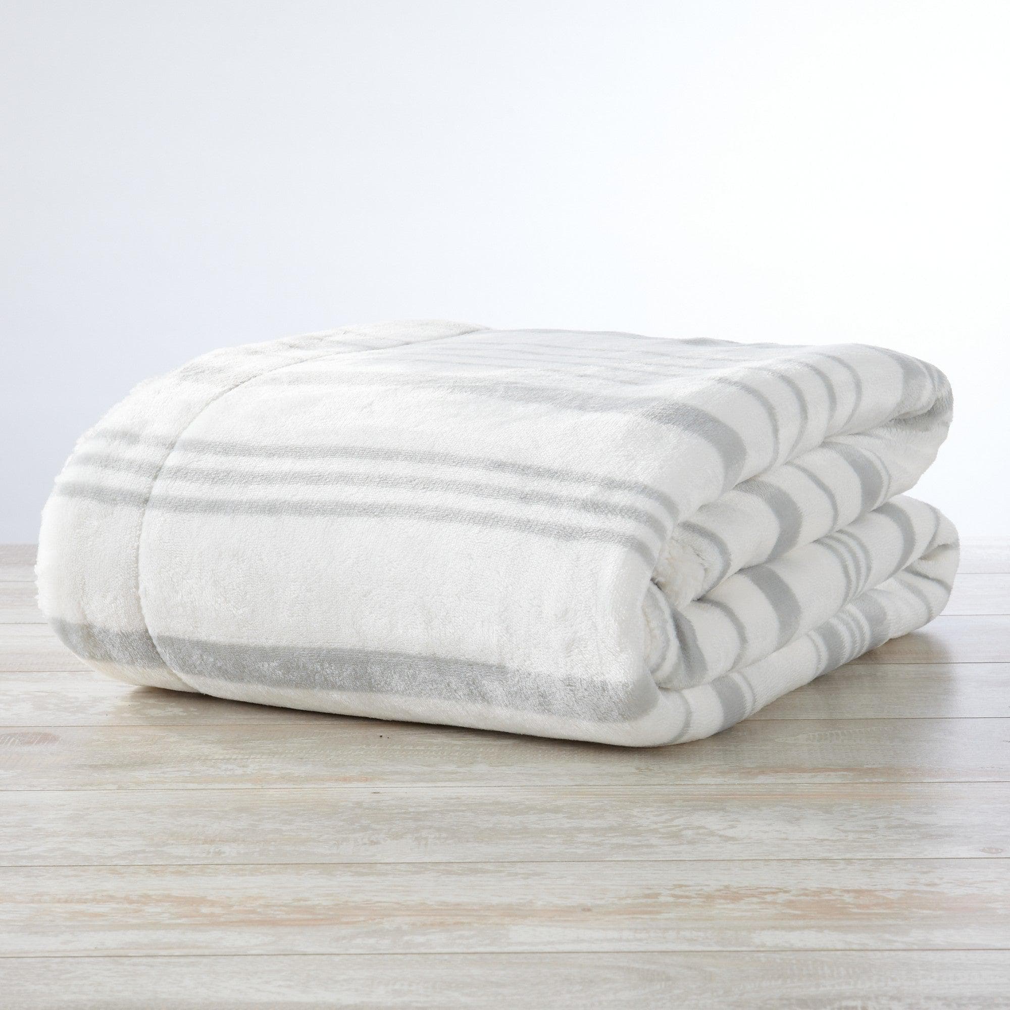 Velvet Plush Sherpa Throw Blanket — Reversible, Soft & Cozy | Multiple Colors & Patterns