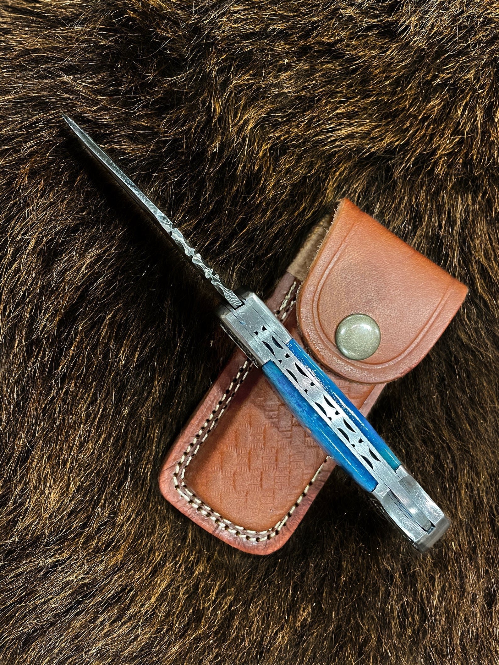 Handmade Damascus Folding Knife | 250-Layer Twisted Steel, Engraved Camel Bone Handle & Free Engraving