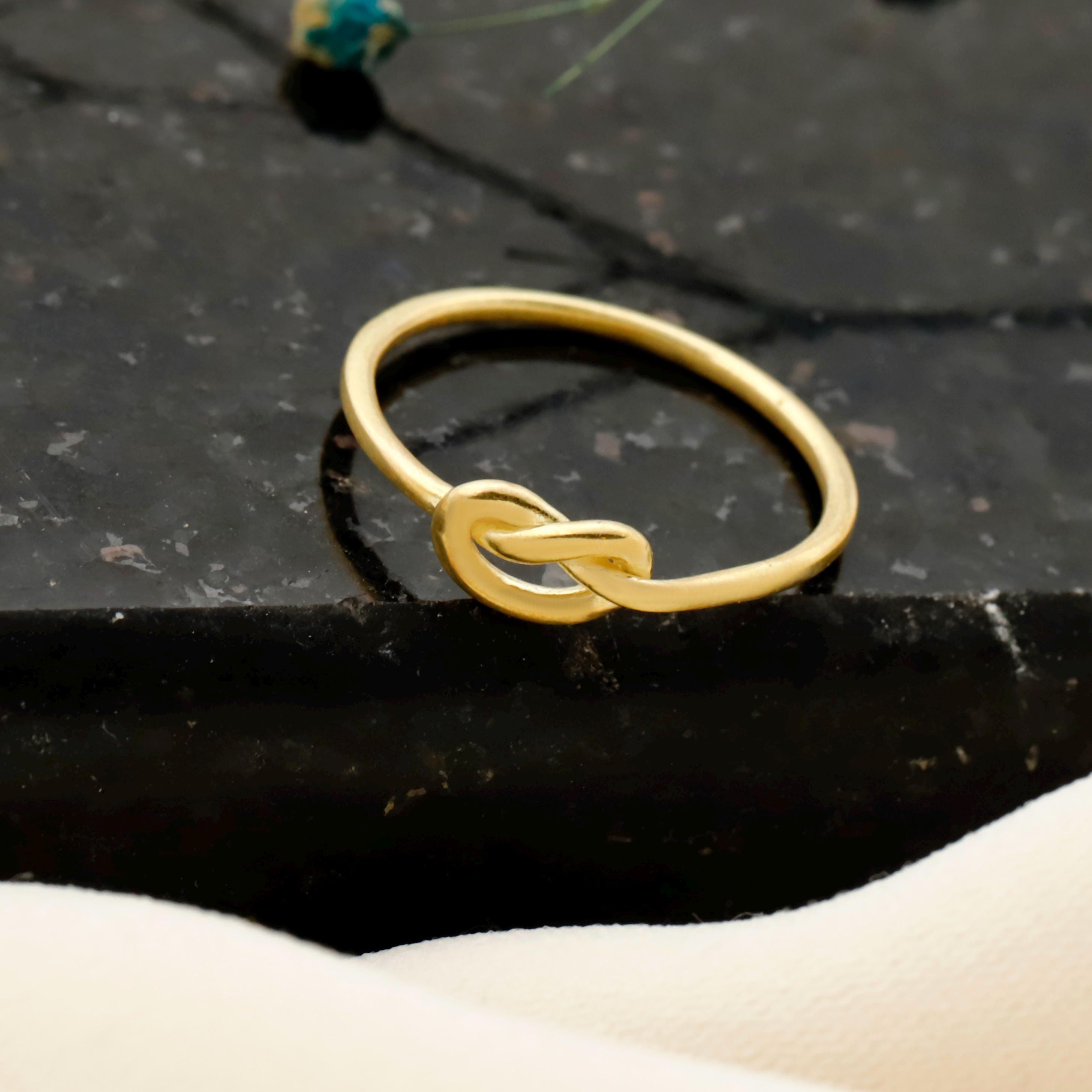 Sterling Silber Infinity-Knoten Ring – Ein Versprechen ewiger Liebe