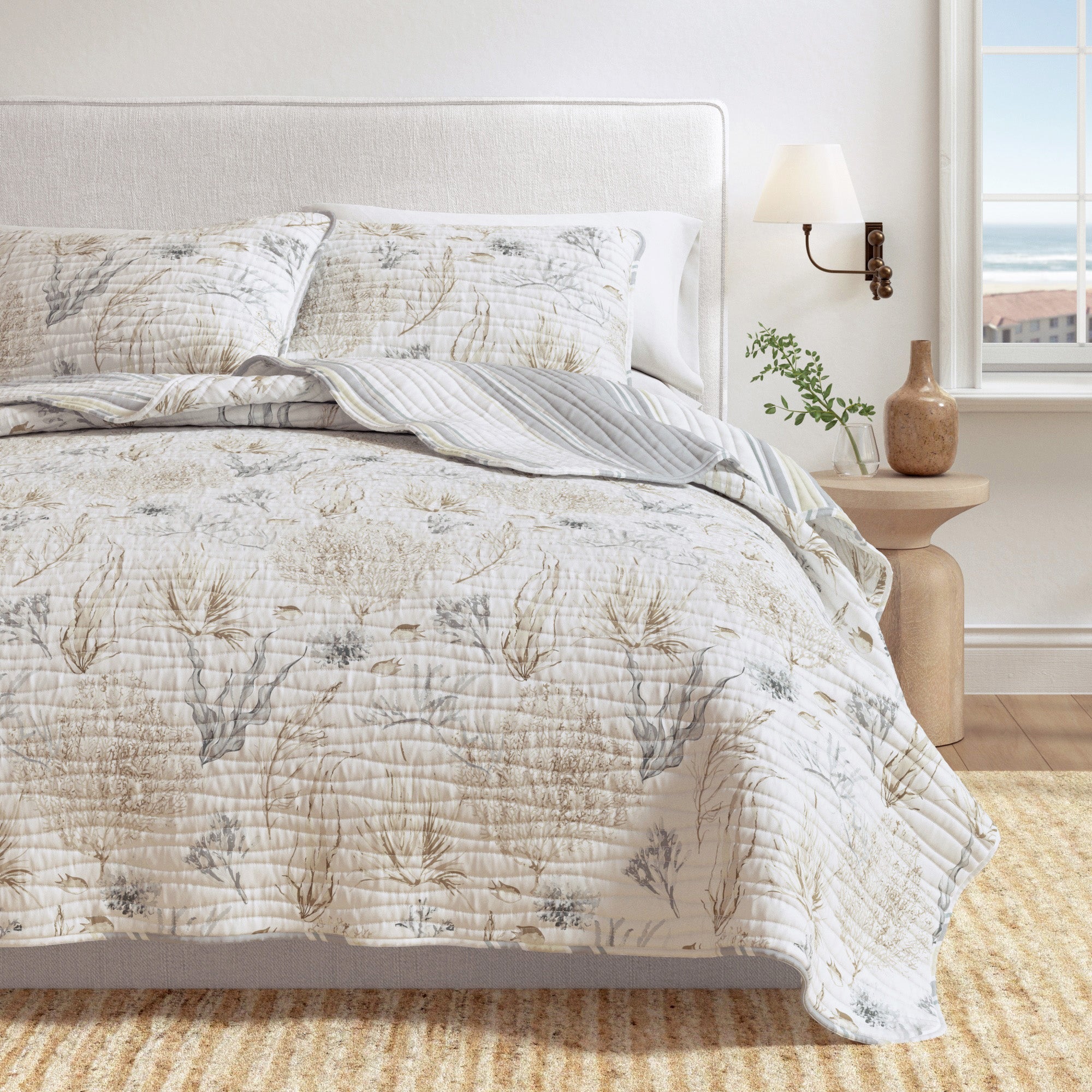 Coastal Elegance Quilt Set — Double-Brushed Microfiber | Refined Seaside Style