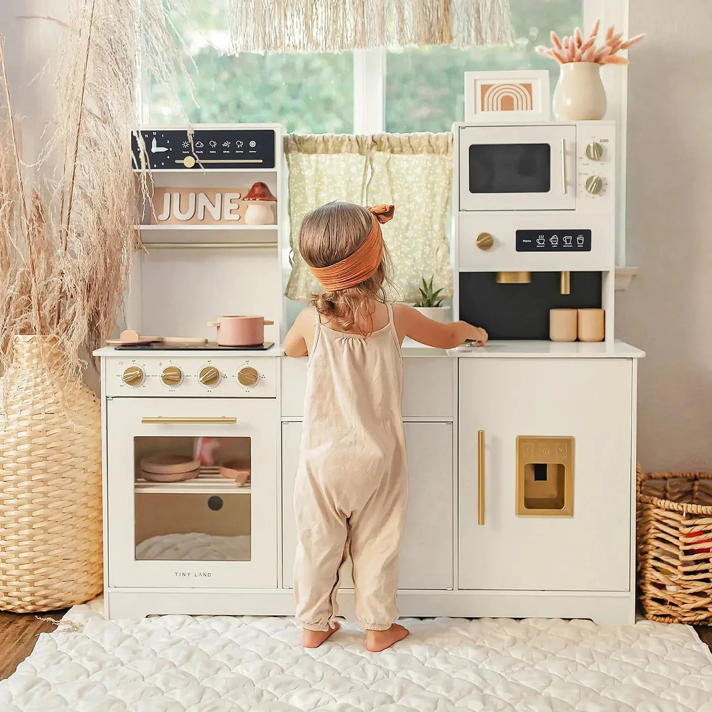 Luxurious Wooden Play Kitchen – Cream | Kids Pretend Play Chef Set