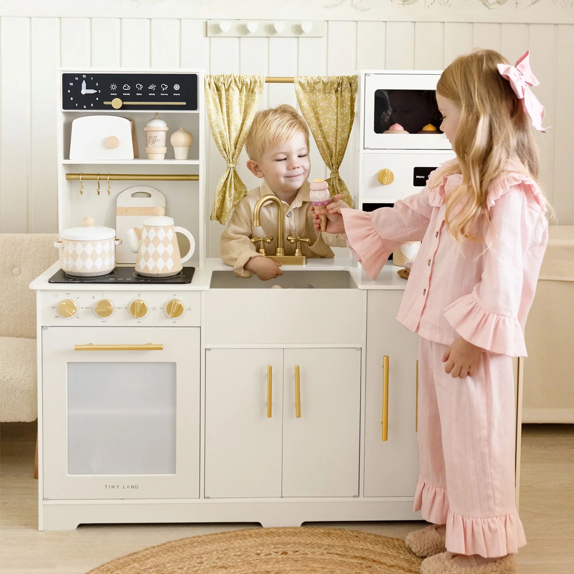 Luxurious Wooden Play Kitchen – Cream | Kids Pretend Play Chef Set