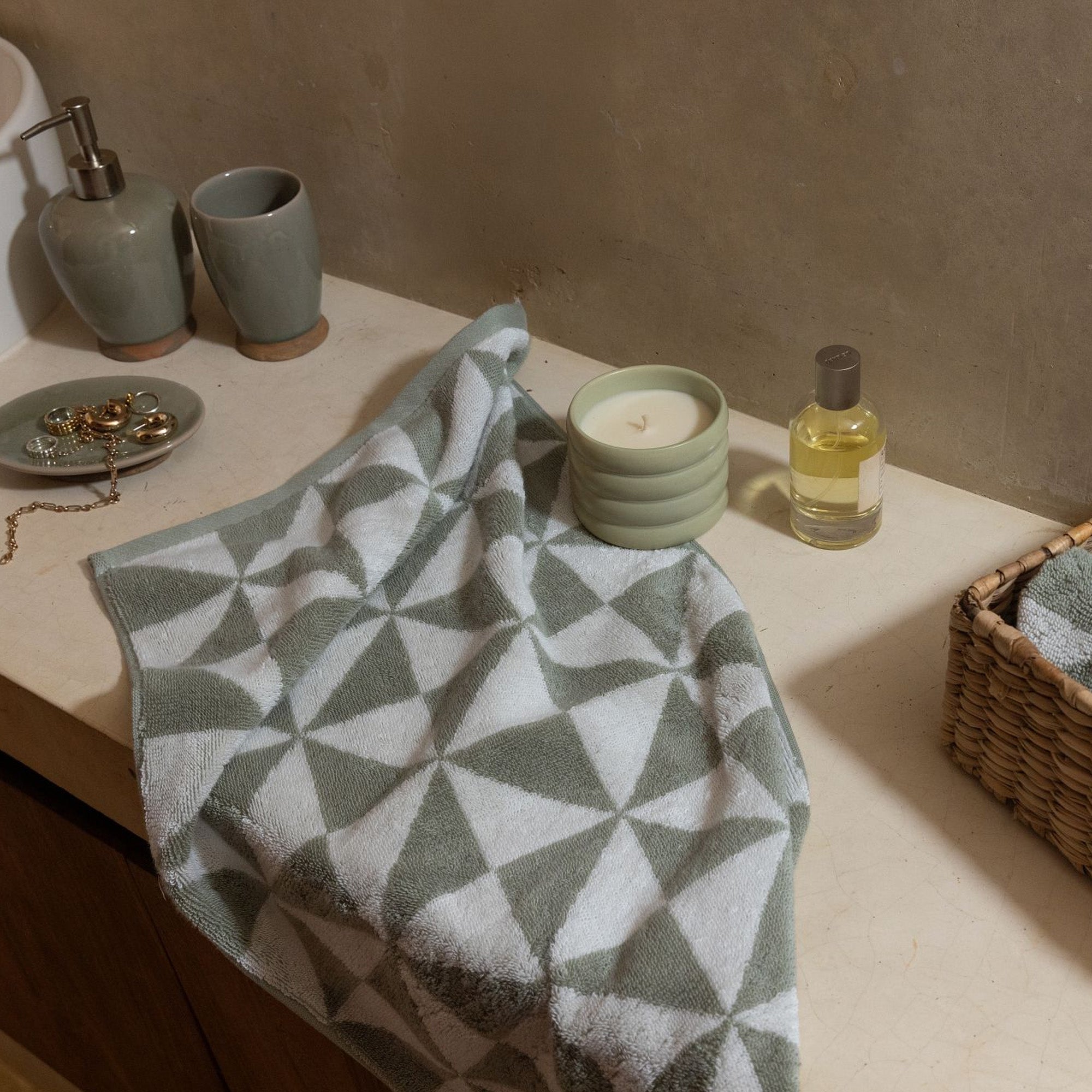 Umbra Luxury Cotton Towel Set | 600 GSM Australian Cotton