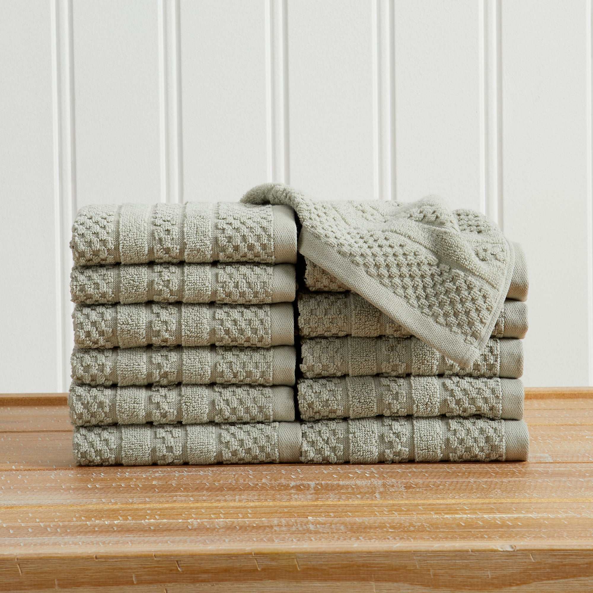 Checkered Jacquard Bath Towel Set — Modern Woven Texture | Solid Color