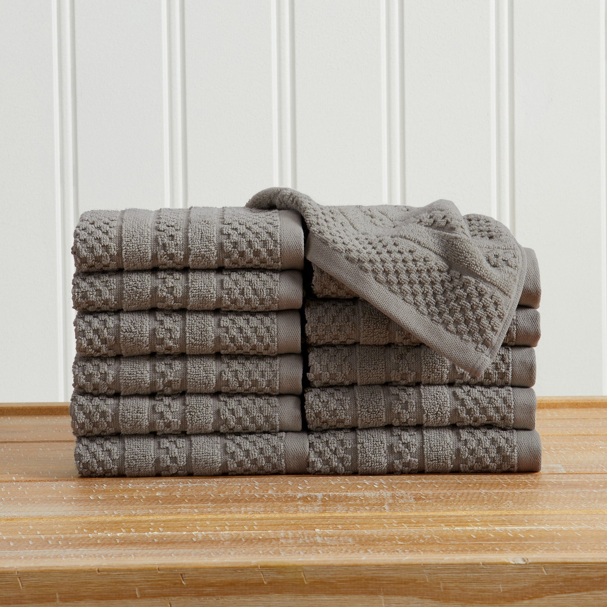 Checkered Jacquard Bath Towel Set — Modern Woven Texture | Solid Color